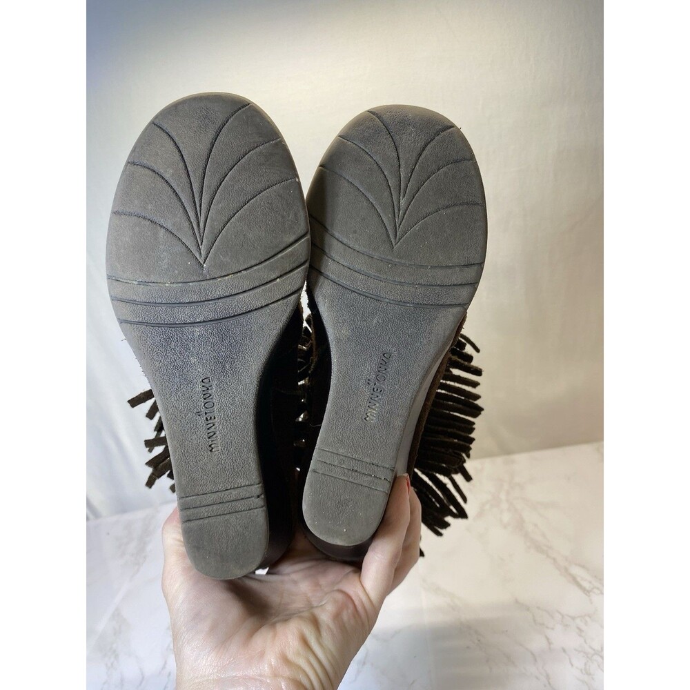 Minnetonka Brown Suede Fringe Ankle Wedge Zip Up Moccasin Boots Womens Size 7 - Picture 4 of 8